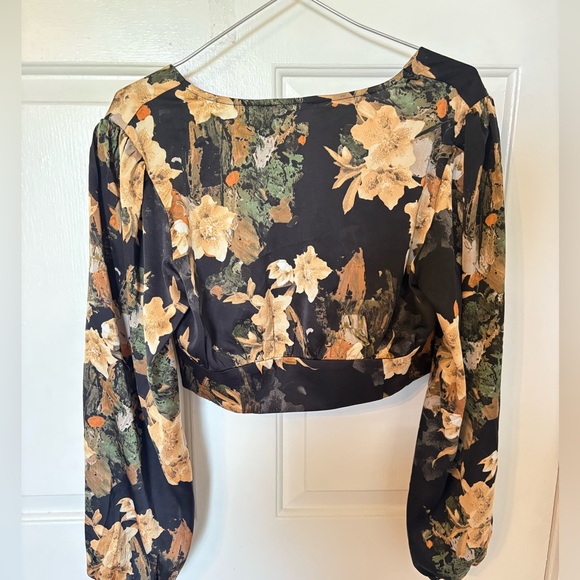 Vestique Night Changes Two Piece Skirt Set - Picture 5 of 5